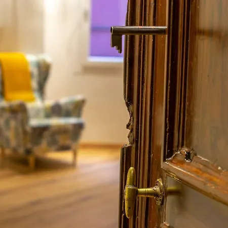 Clavature Luxuryapartment アパート